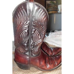 Laredo Men's Boots Size 9.5 D Leather Brown 2637 Chocolate Cherry Burgandy Cowbo